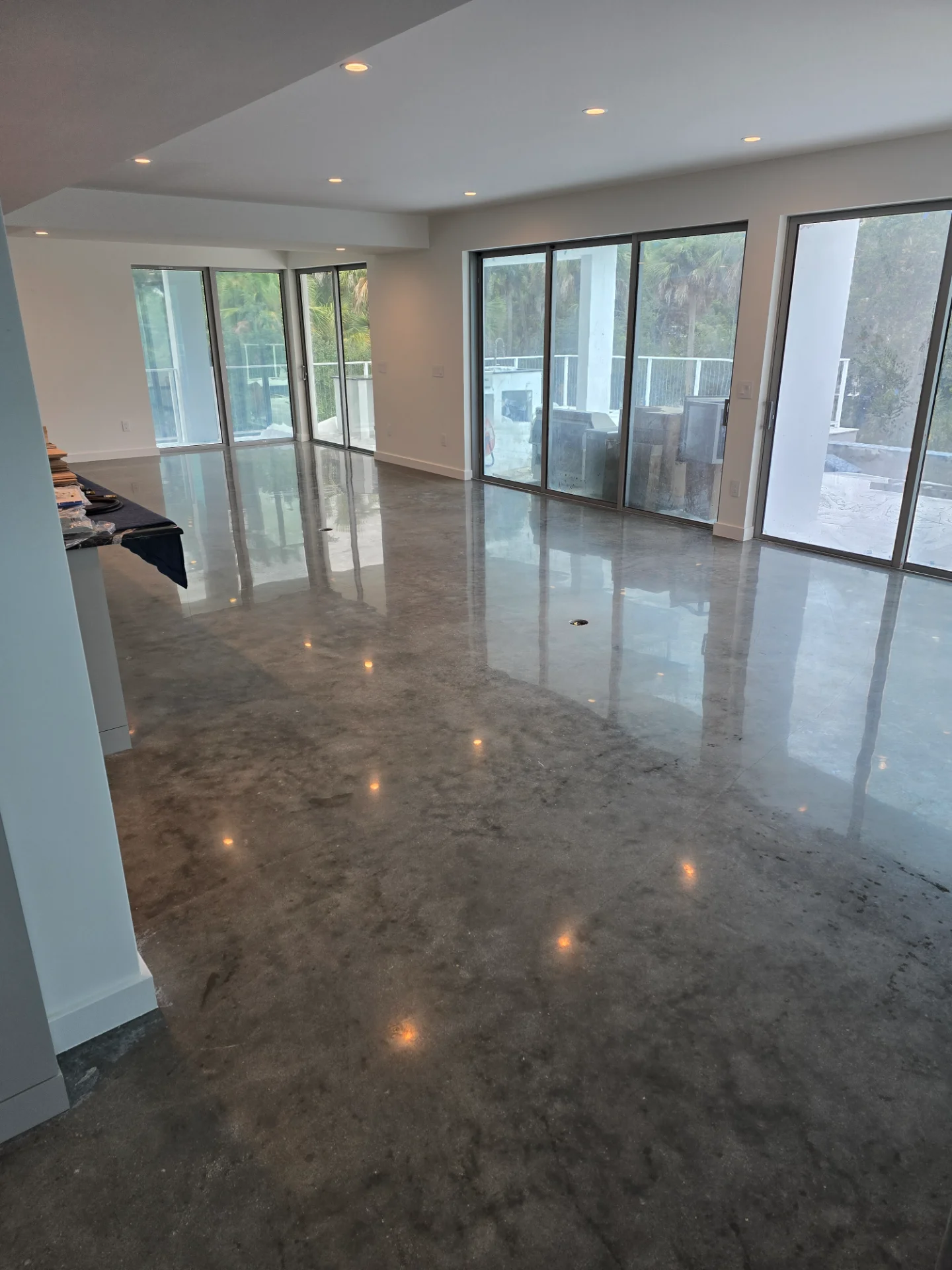 0 Polish Concrete Barlow